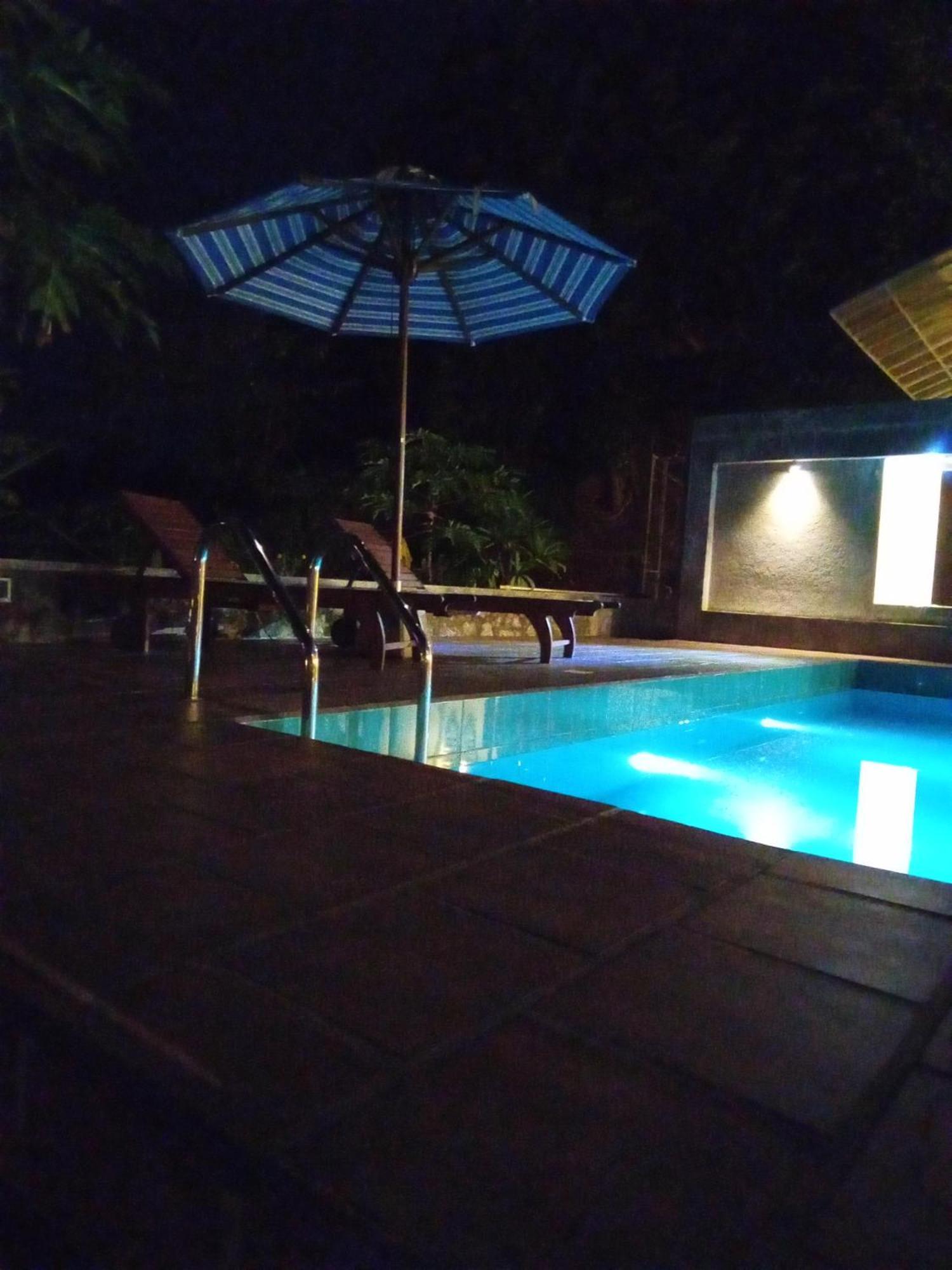 The Moose Weligama Bed & Breakfast Exterior photo